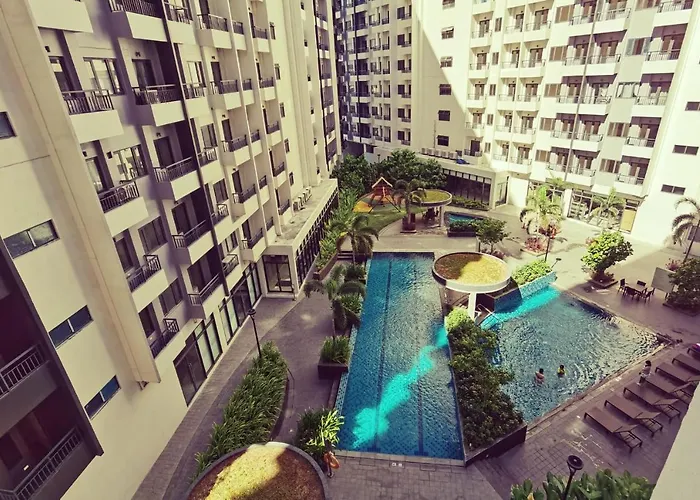 At Spring Residences Near Airport 公寓